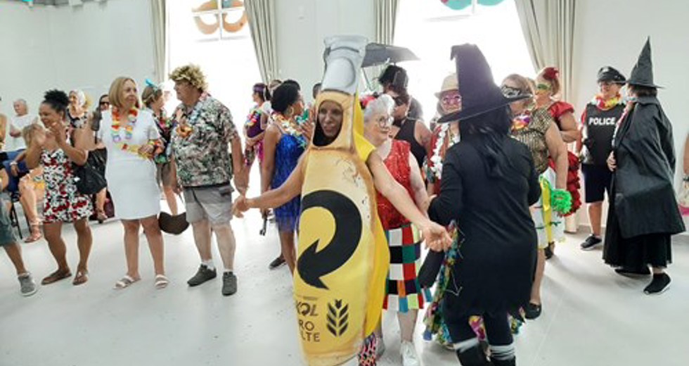 Concurso de fantasias de Carnaval na Casa do Idoso Centro
