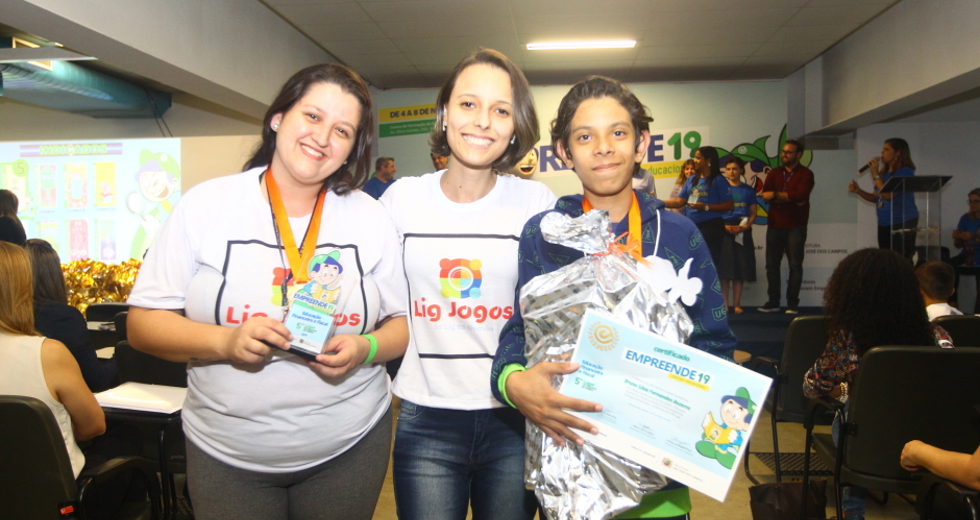 cv__4989_claudio_vieira.jpg