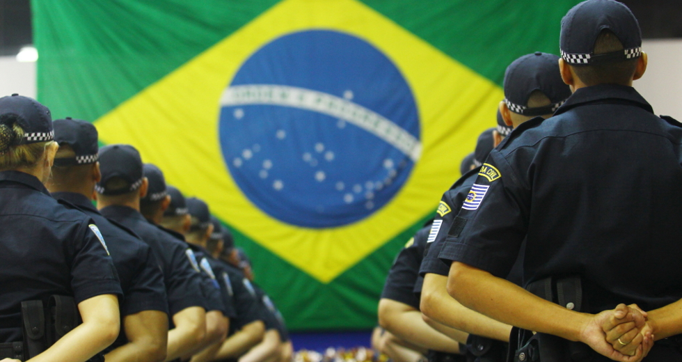 cv__0498_claudio_vieira.jpg