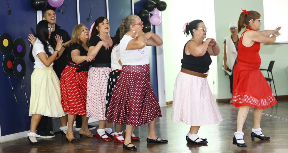 The Vovoice na Casa do Idoso Sul. Foto: Claudio Vieira/PMSJC 31-10-2025  