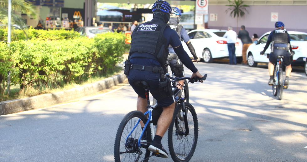 cv__1630_claudio_vieira.jpg