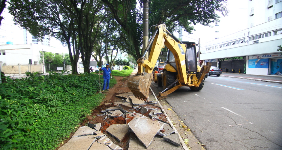 cv__0556_claudio_vieira.jpg