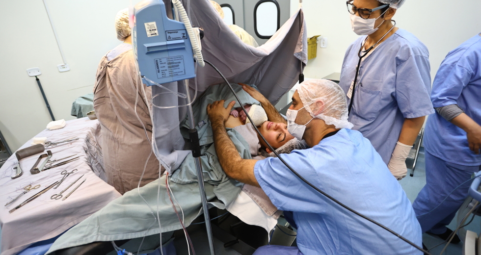 Parto de gestante com gravidez de risco no HM