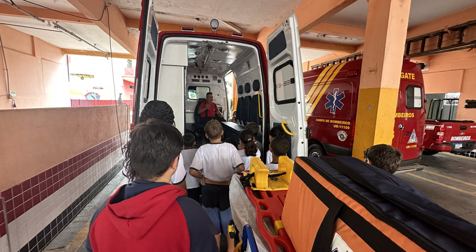bombeiros75.jpg