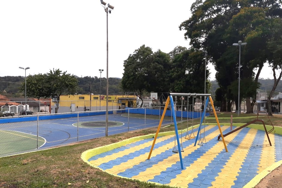 Praça Enoques da Silva no Jardim da Granja