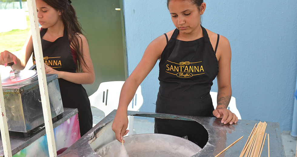 acao-social-cras-do-alto-da-ponte-19-10-2019-pmsjc-08.jpg