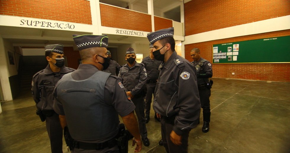 cv__3222_claudio_vieira.jpg