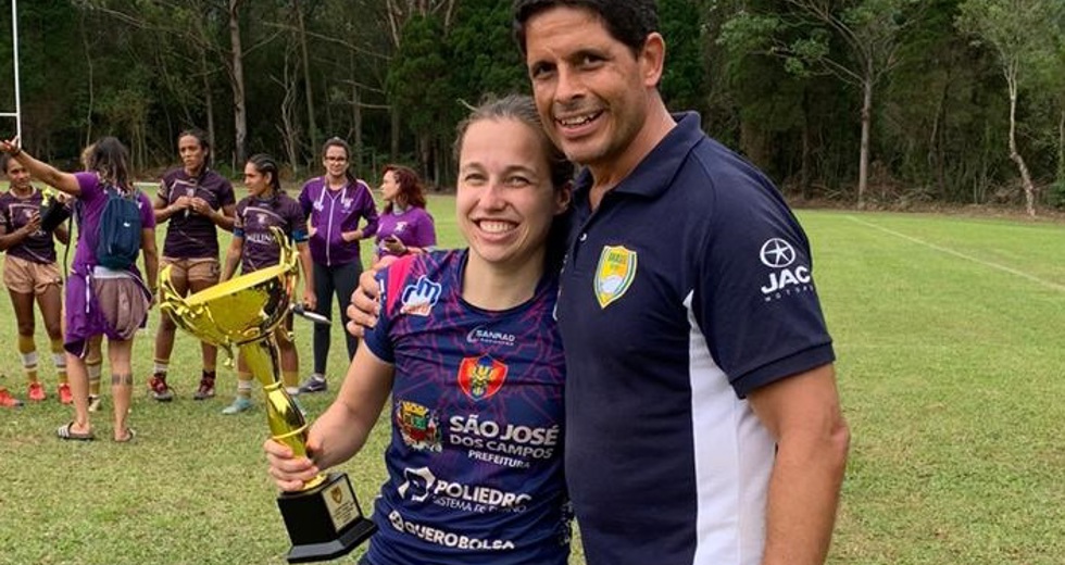 rugby-fem-27-out-4.jpg