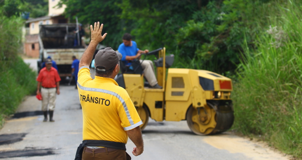 tapa_buraco_bairro_capuava-10-claudio_vieira.jpg