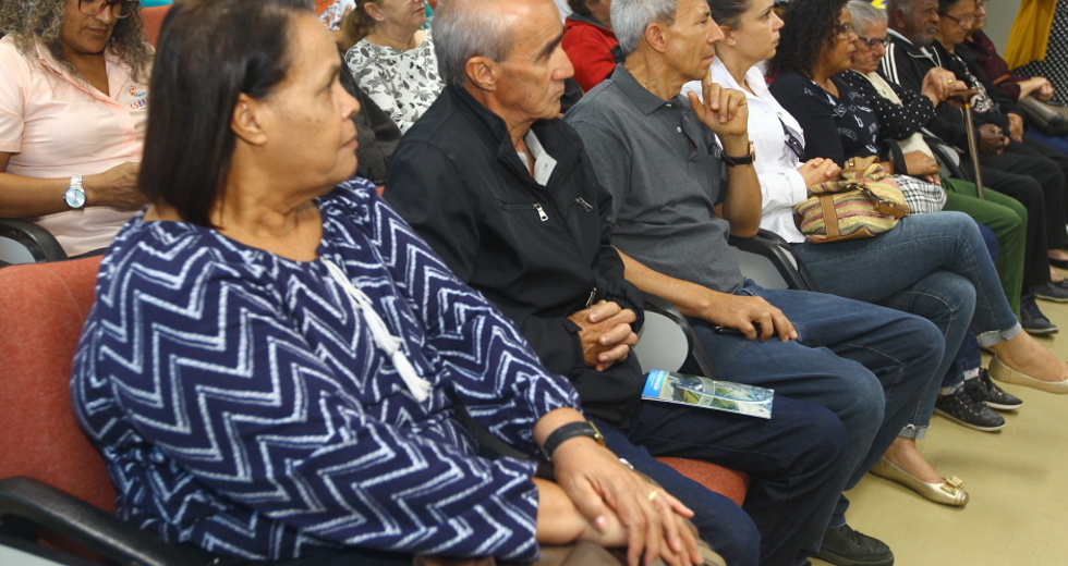 cv__5776_claudio_vieira.jpg