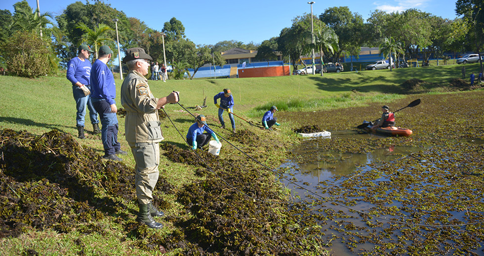 limpeza-lago-centro-comunitario-alto-da-ponte-25-05-2019-lucas-cabral-06.jpg
