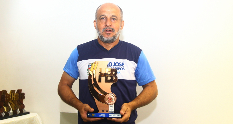 cv__8026_claudio_vieira.jpg