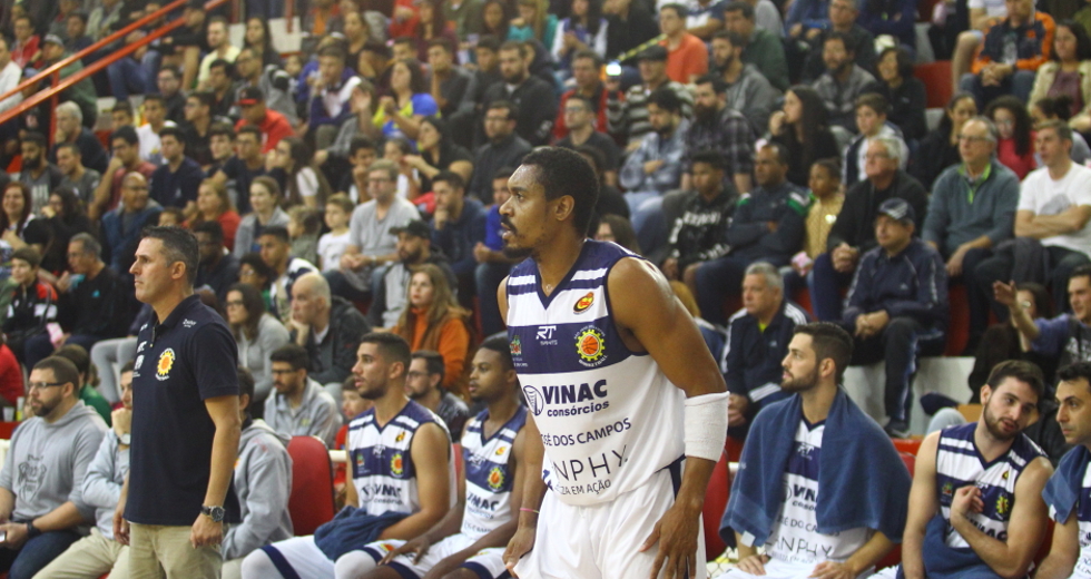 cv__4091-claudio_vieira.jpg