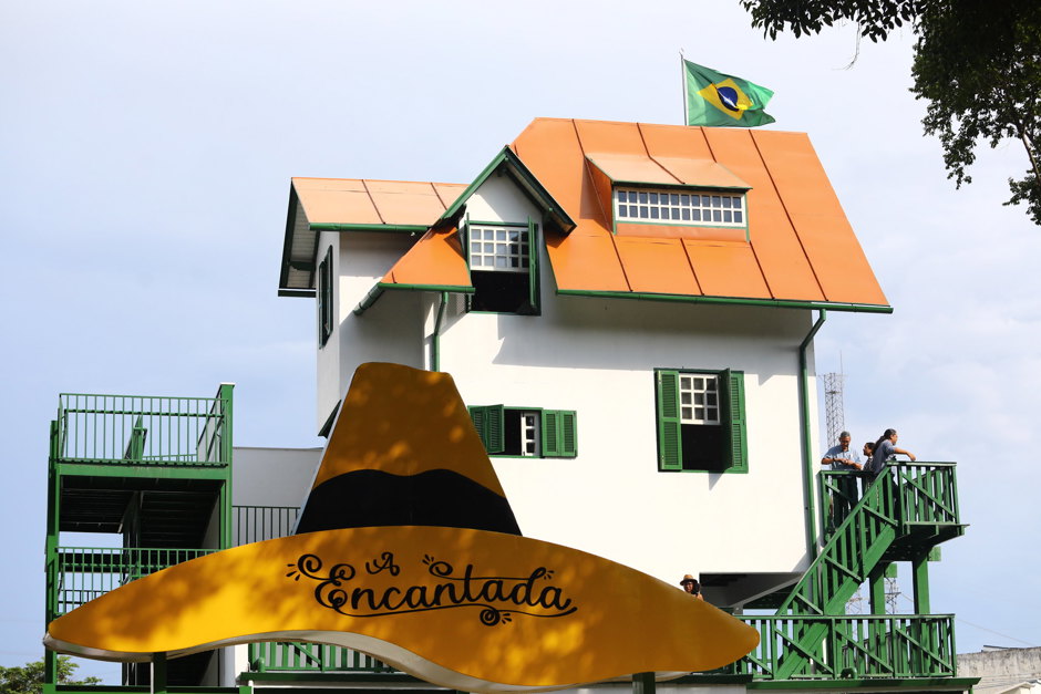 encantada.jpg