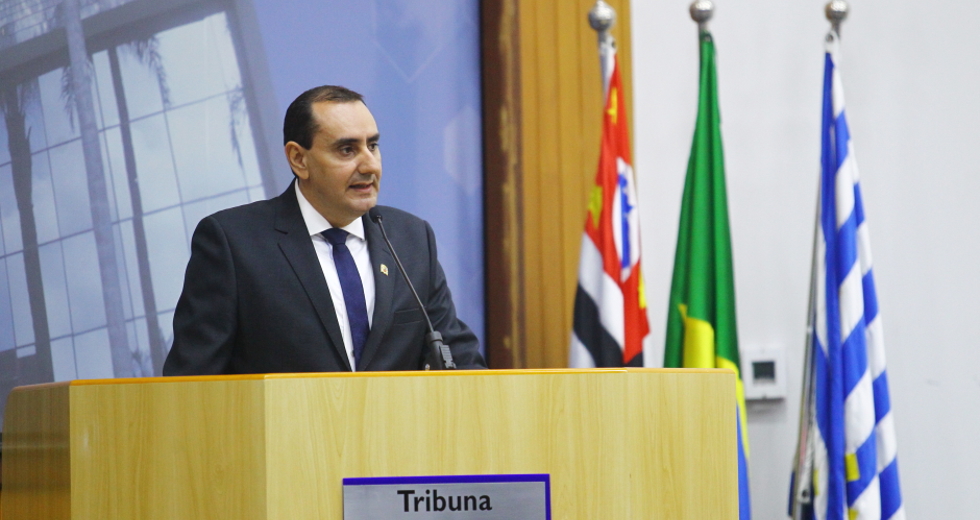 cv__4684_claudio_vieira.jpg