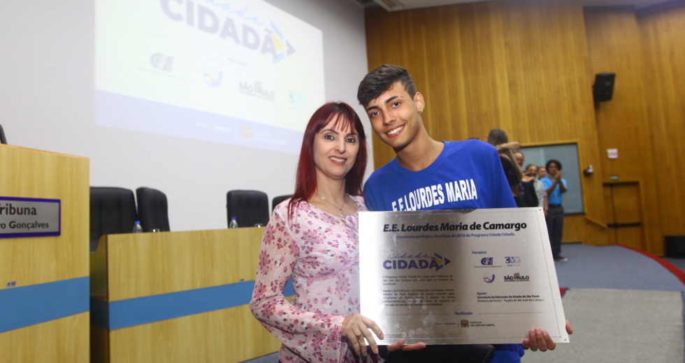 cv__7835_claudio_vieira.jpg