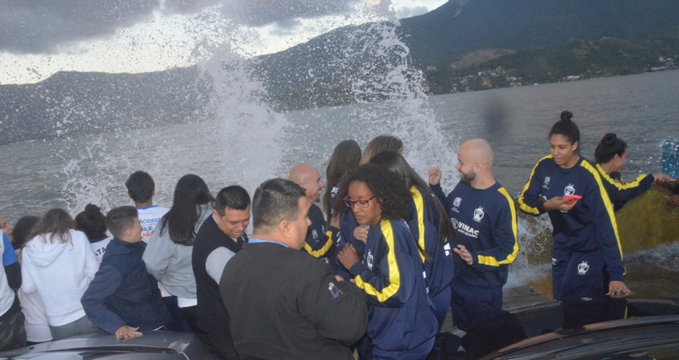 chegada-atletas-vm-e-vf-na-balsa02.jpg