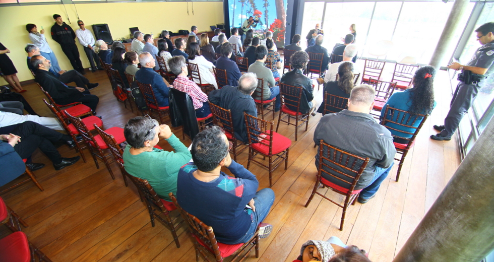 cv__9013-claudio_vieira.jpg