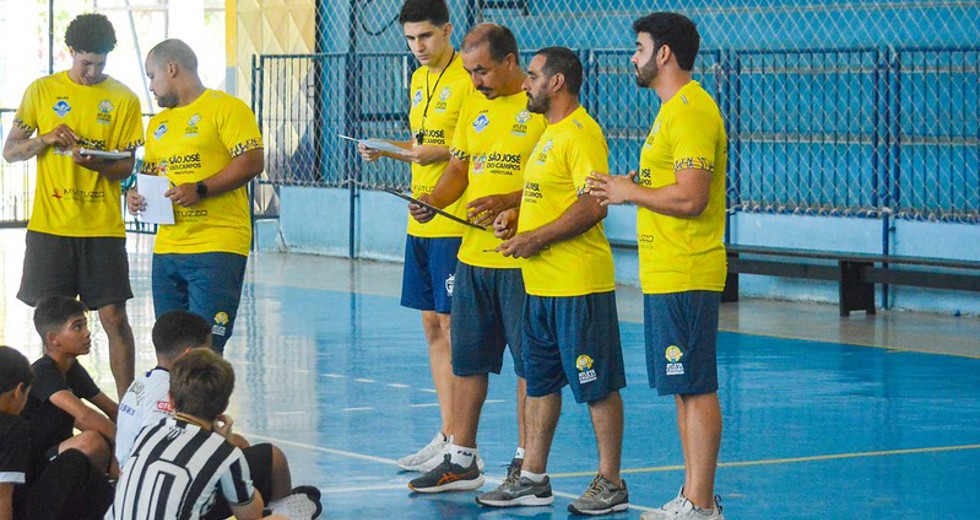 seletivas-handebol-masculino-4.jpg