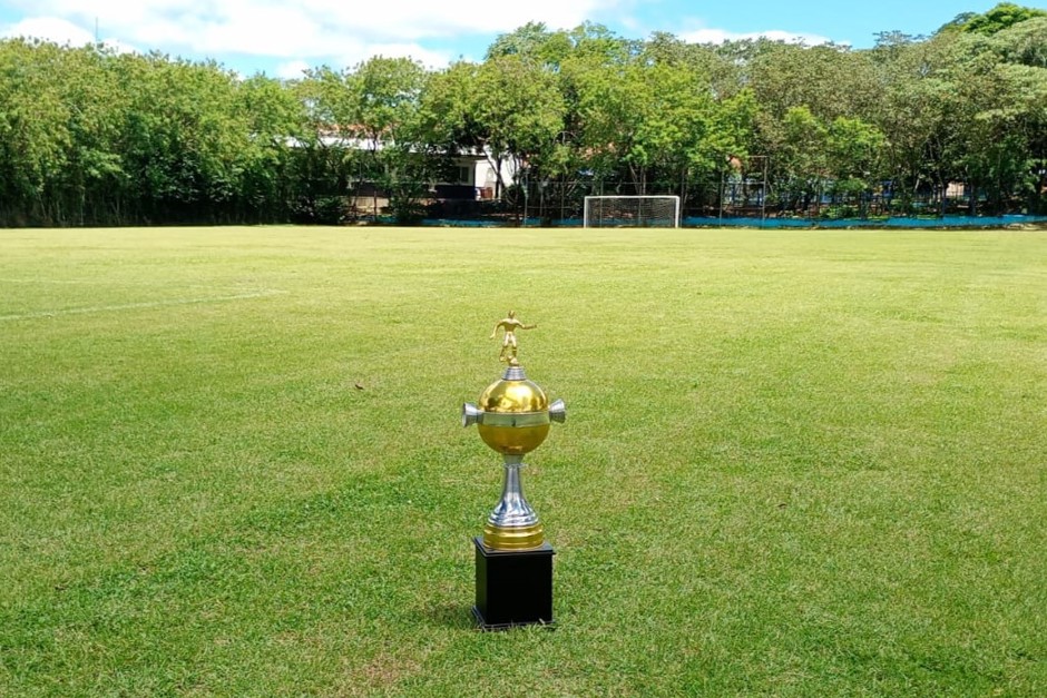 Quem leva a taça? Águia United e Inter Valência fazem a final da Copa Joseense 2025 neste domingo.