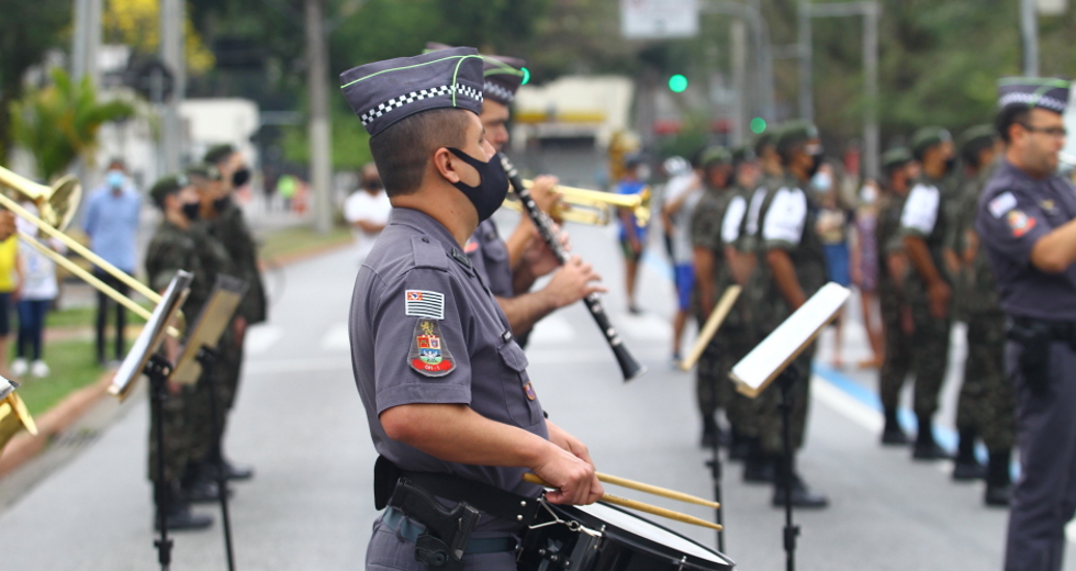 cv__2006_claudio_vieira.jpg