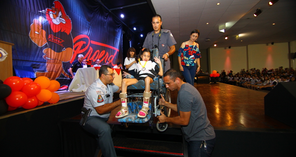 cv__2225-claudio_vieira.jpg