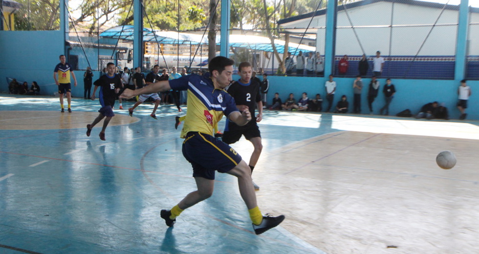 foto_charles-de-moura048pmsjc.jpg