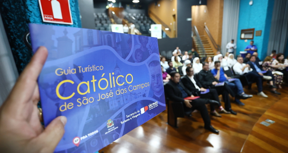 Lançamento do Guia Católico de SP e dos Roteiros Religiosos do City Tour no Auditório Museu Municipal. Foto: Claudio Vieira/PMSJC 01-10-2025