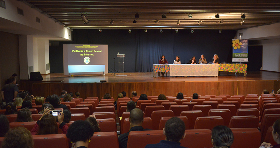 dia-nacional-contra-abuso-e-exploracao-sexual-crianca-e-adolescente-17-05-2019-lucas-cabral-10.jpg