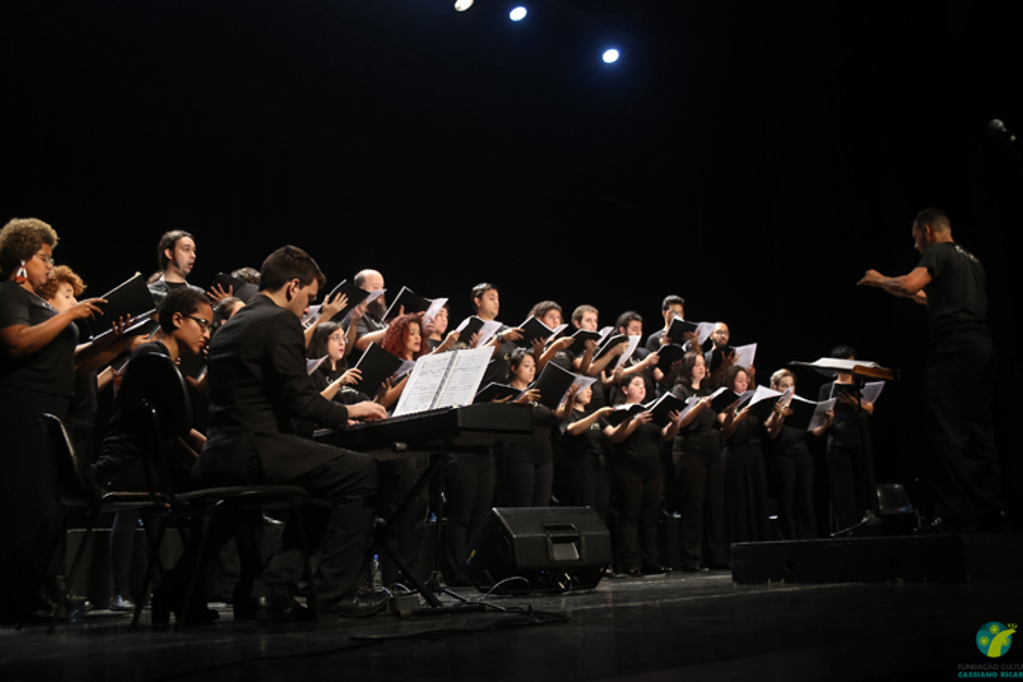 07012020-coro-jovem.jpg