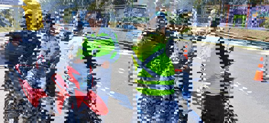 Ações educativas de trânsito movimentam o mês