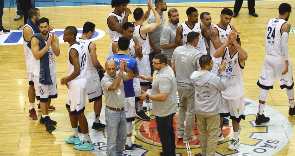 cv__4481-claudio_vieira.jpg