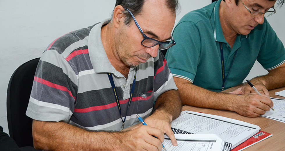 aula-de-ingles-servidora-mobilidade-25-04-2019-lucas-cabral-06.jpg