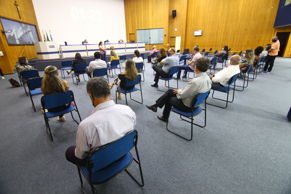 cv__5865_claudio_vieira.jpg