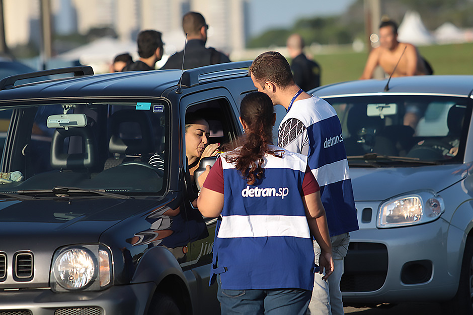 acao-conjunta-forcas-de-seguranca-blitz-bafometro-16-11-2019-lucas-cabral-33.jpg