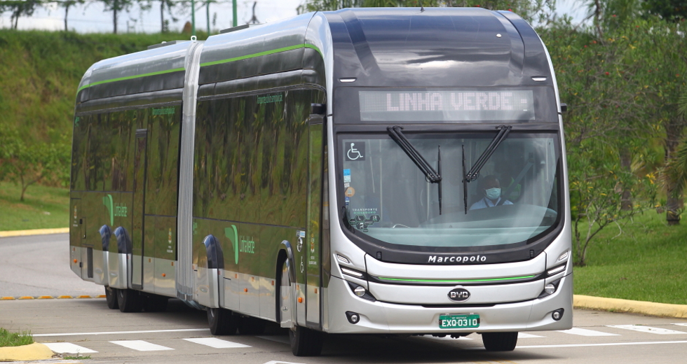 cv__6493_claudio_vieira.jpg
