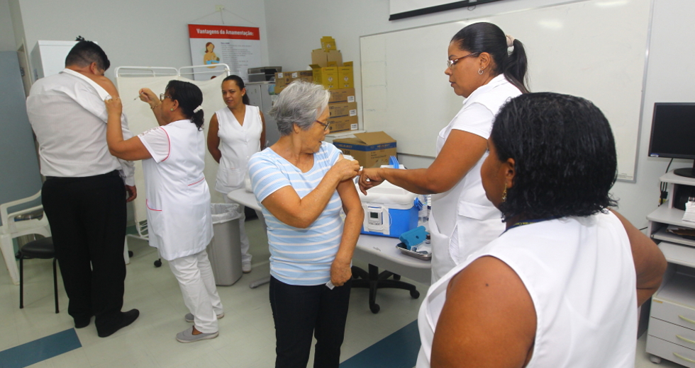 vacinac-a-o_ubs_jd_satelite-21-claudio_vieira.jpg