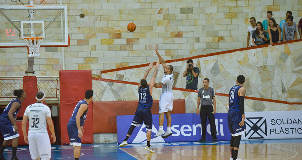 basquete-sao-jose-x-bauru-14-03-2019-lucas-cabral-35.jpg