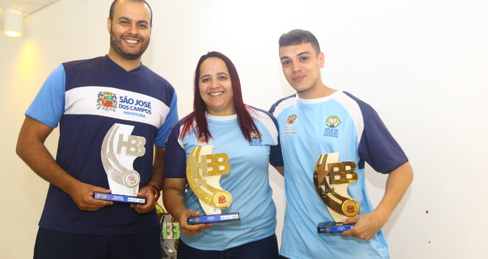 cv__8011_claudio_vieira.jpg