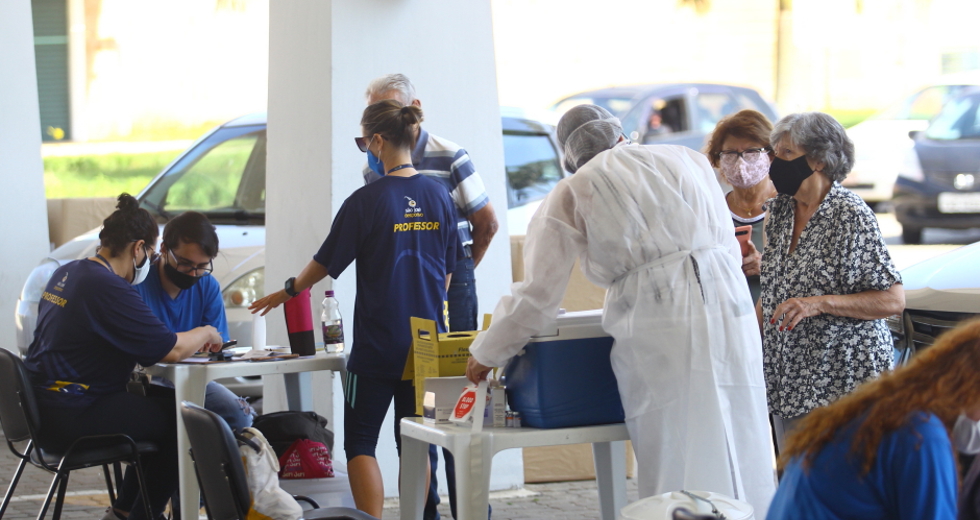 cv__7303_claudio_vieira.jpg