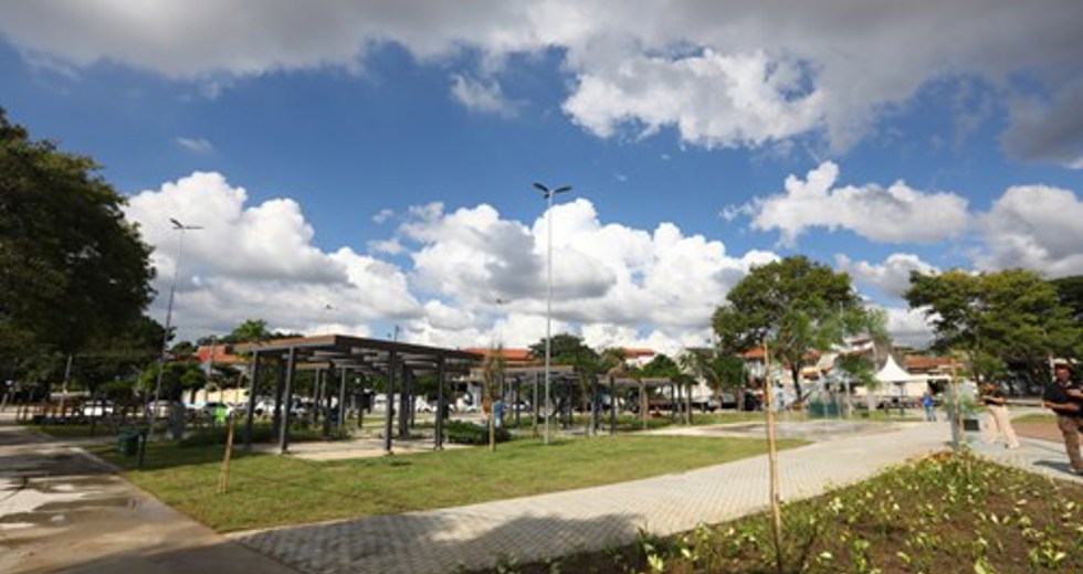 Praça Verão no Jardim Morumbi