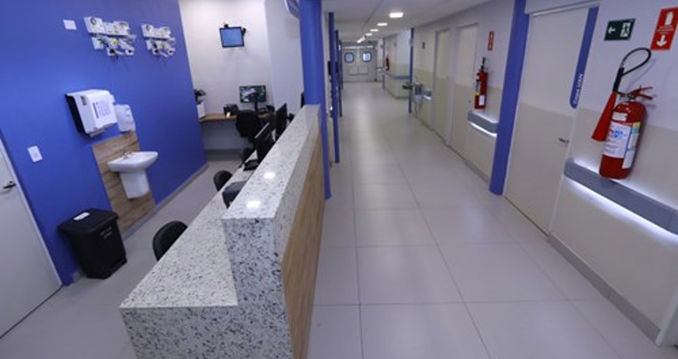 Entrega da modernização da Clínica 3 no HM