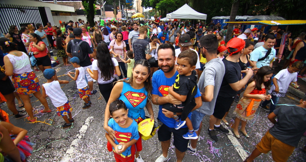 cv__7995_claudio_vieira.jpg