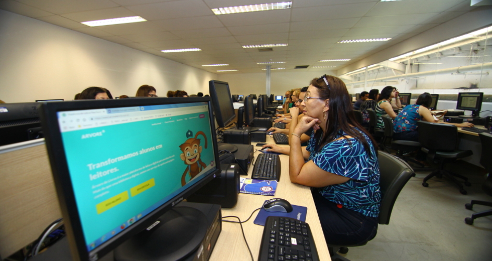 cv__7089-claudio_vieira.jpg