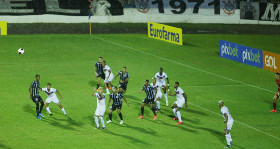 corinthians-x-resende57fotos-adenir-britto.jpg