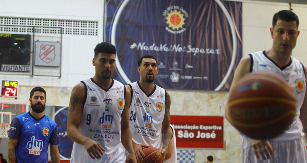 cv__7029-claudio_vieira.jpg