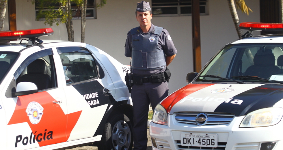 cv__6928_claudio_vieira.jpg