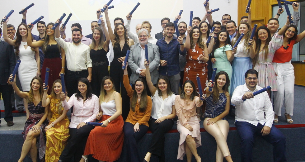 cv__7979_claudio_vieira.jpg