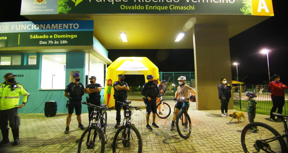 cv__1412_claudio_vieira.jpg