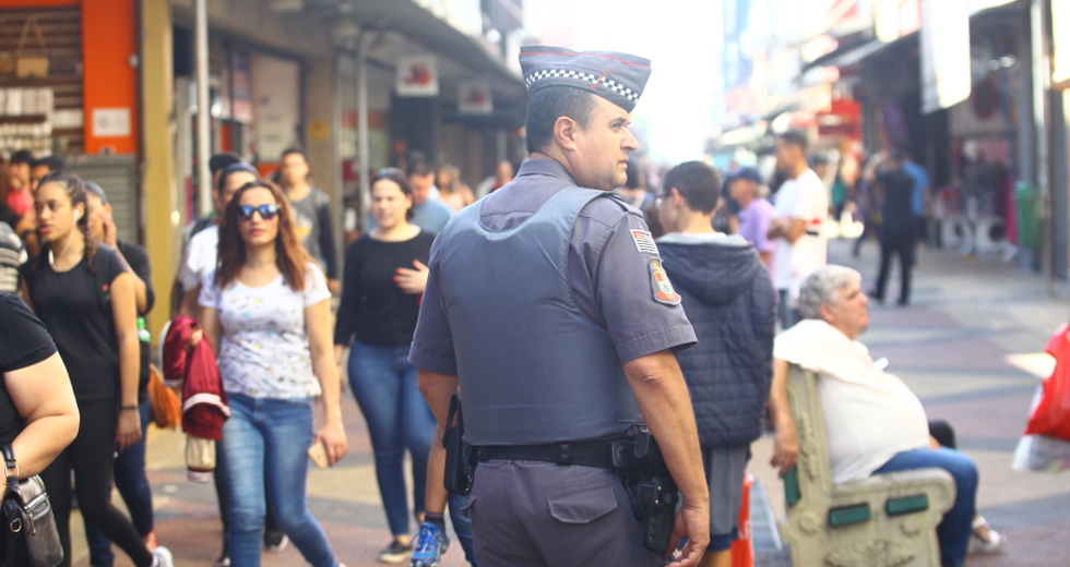 cv__7019_claudio_vieira.jpg
